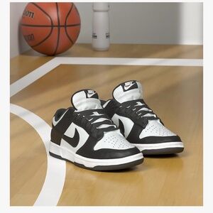 Nike Dunk low Black and White Sneakers Classic High-Top Design